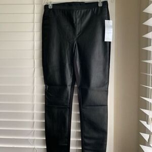 Bagatelle Ponte Leggings Size M NWT